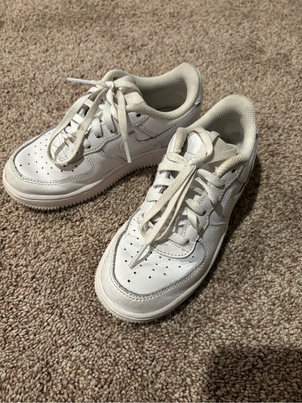 Nike Kids Cream/White Low-Top Sneakers